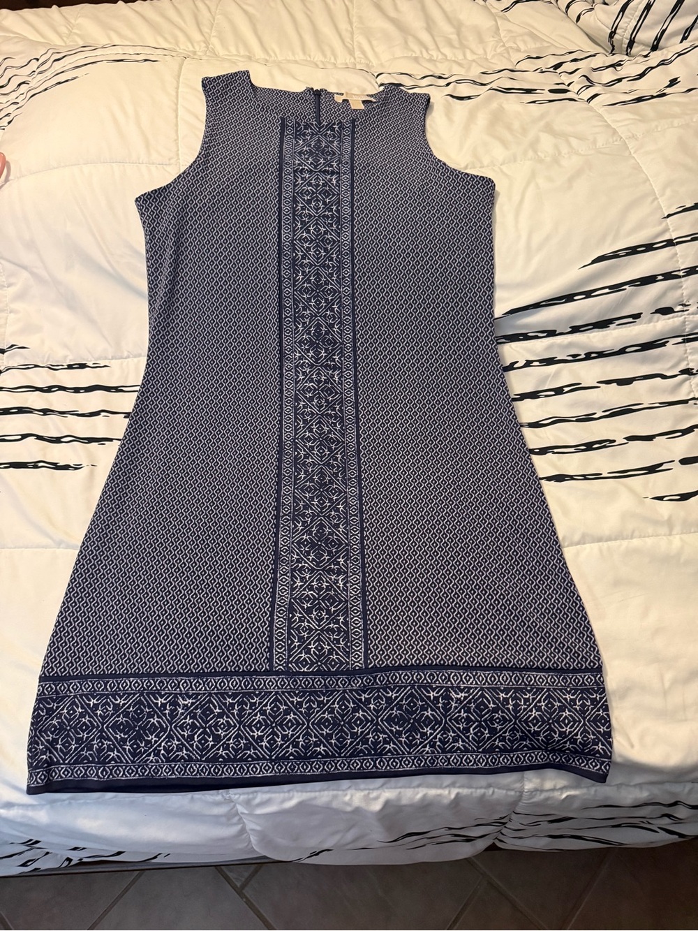 Michael Kors Navy and White Sleeveless Patterned Shift Dress